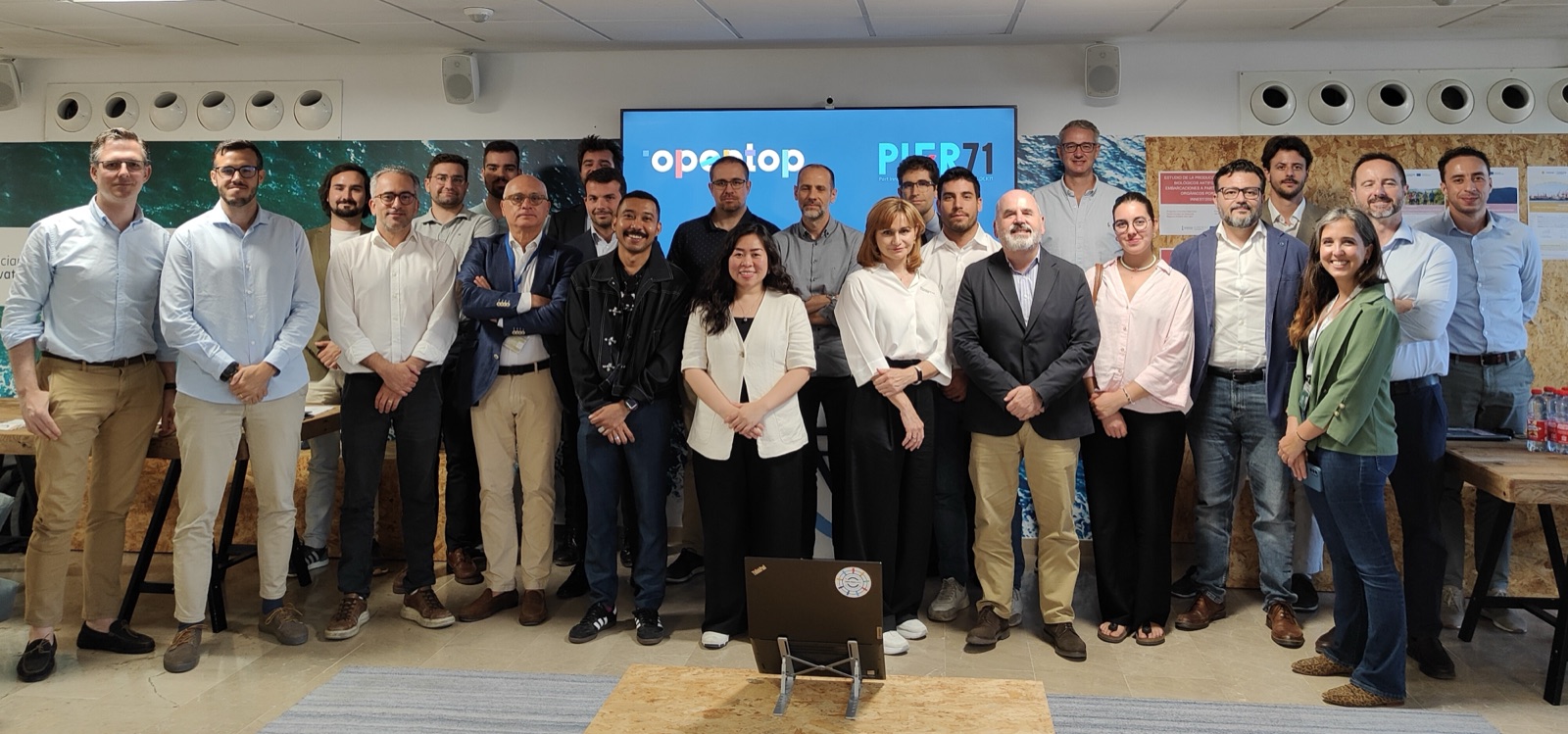 Participants of the Opentop & PIER71 innovation event at the Port of Valencia